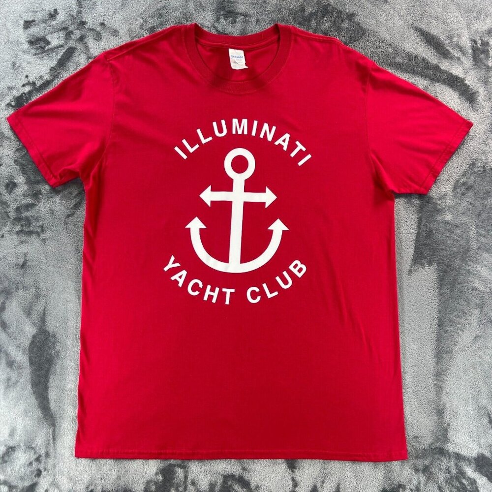Illuminati Yacht Club T Shirt Men XL Top Secret Conspiracy Aliens Joe Rogan